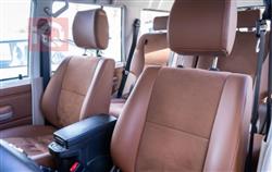 تويوتا لاند كروزر 76